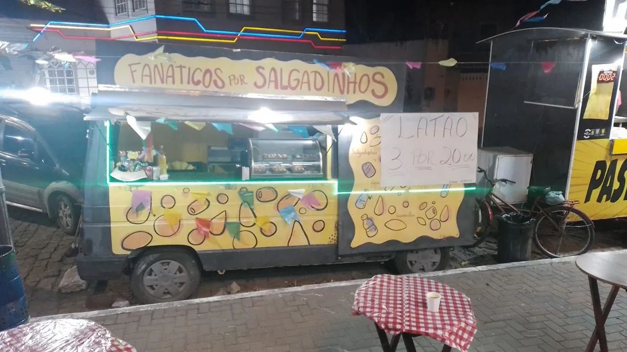 Trailer furgão 
