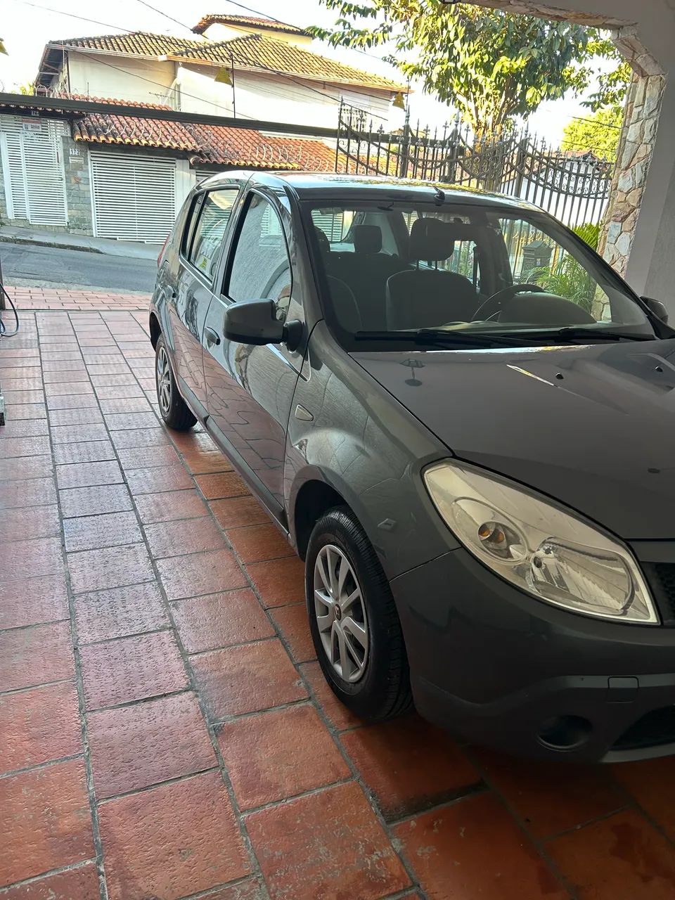 Renault Sandero SANDERO Expression Hi-Flex 1.0 16V 5p 2011