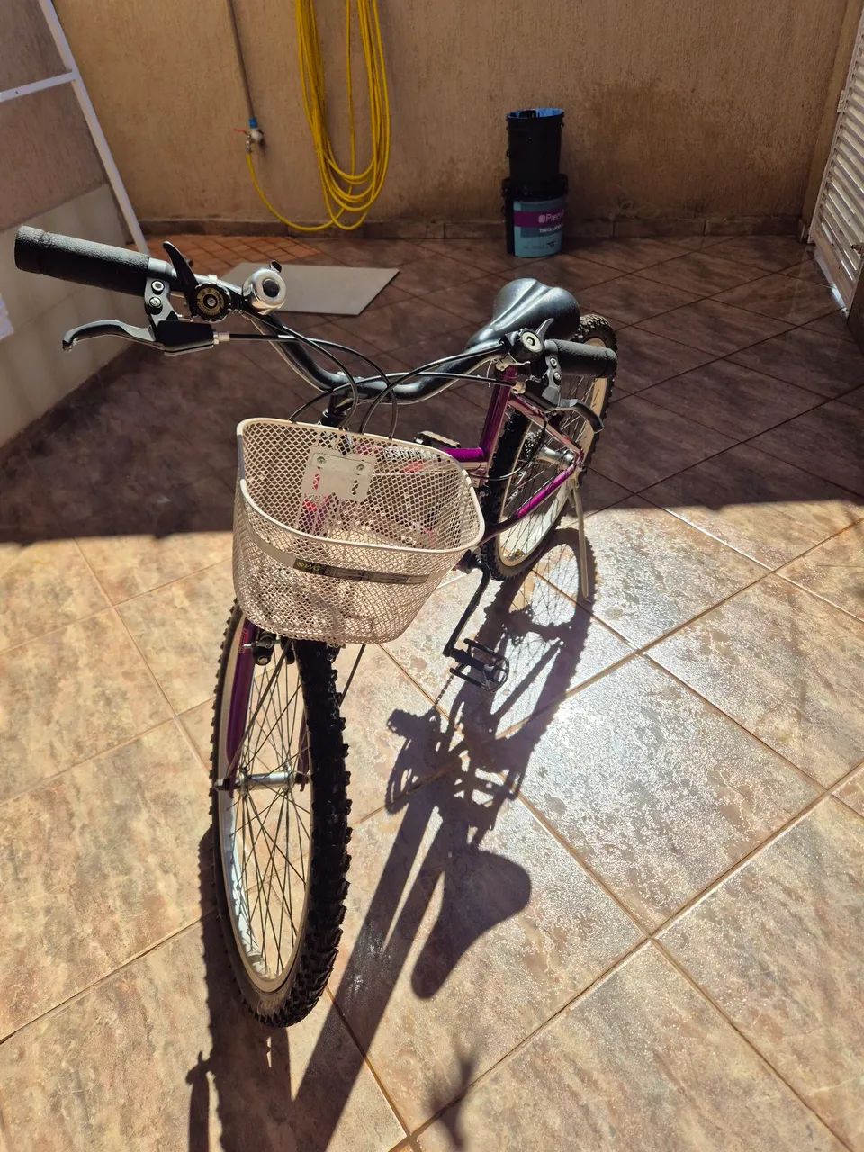 Bicicleta aro 24 e 18 marchas - Ótimo Estado - Foto 4
