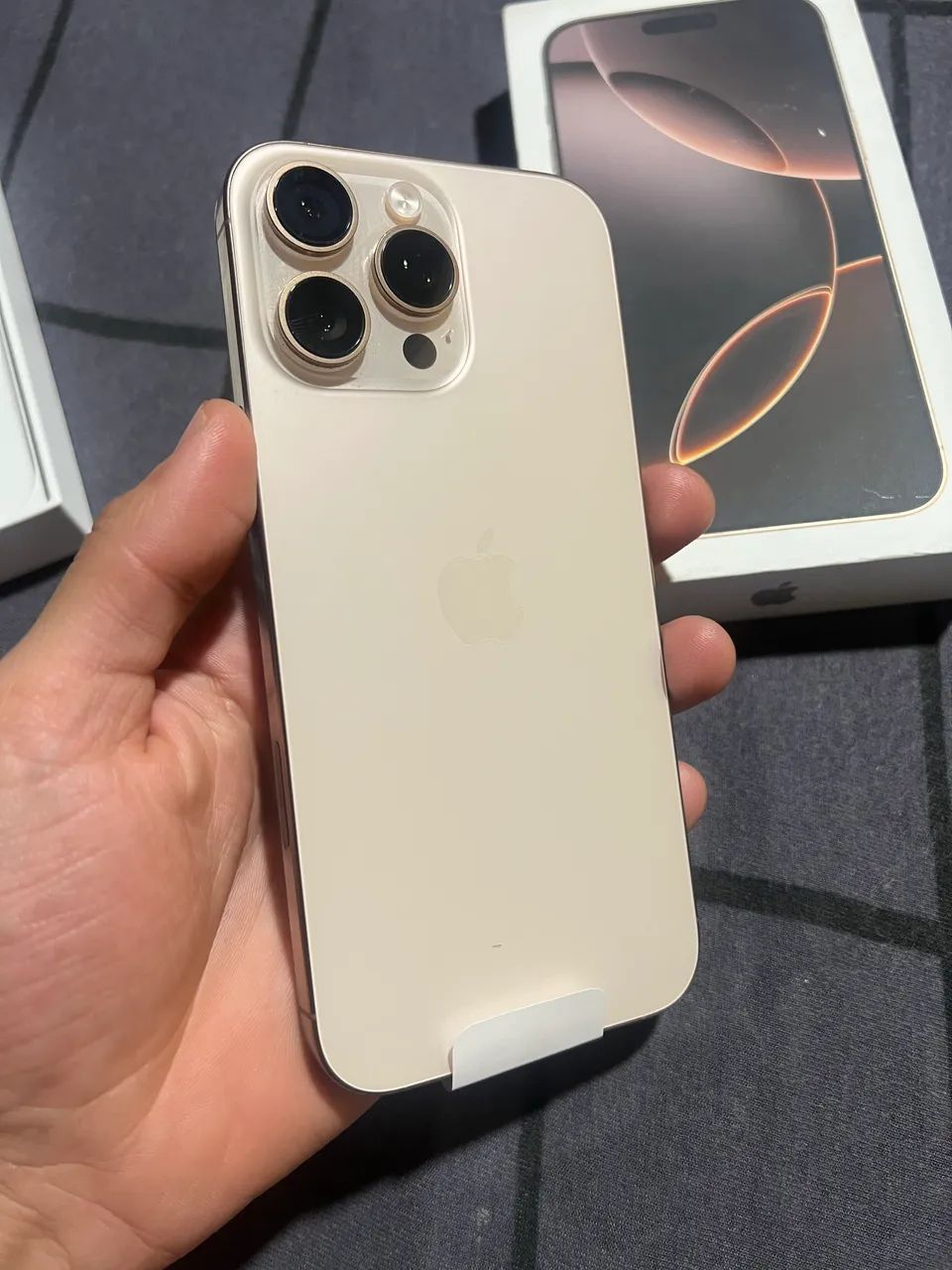 iPhone 16 pro Max 256gb  - Foto 2