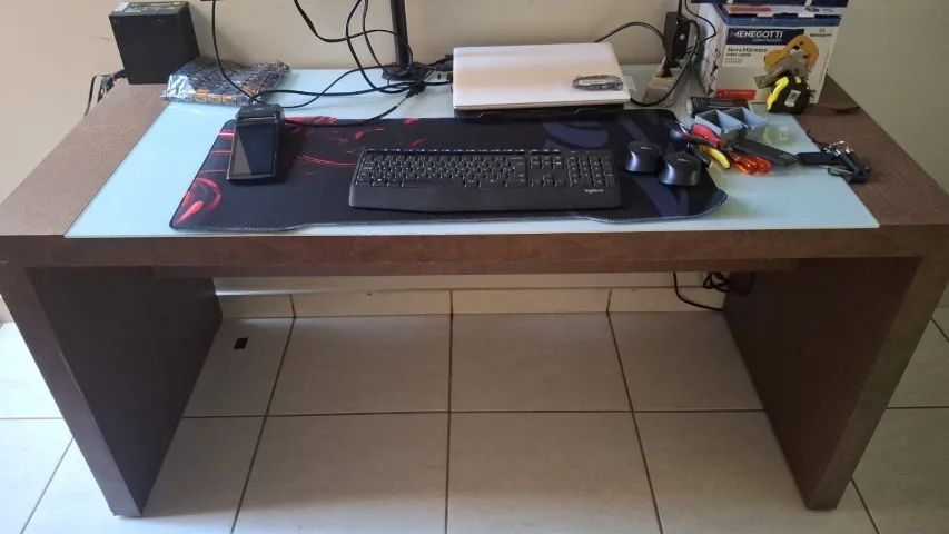 MESA PARA ESCRITÓRIO 1,55 X 0,65