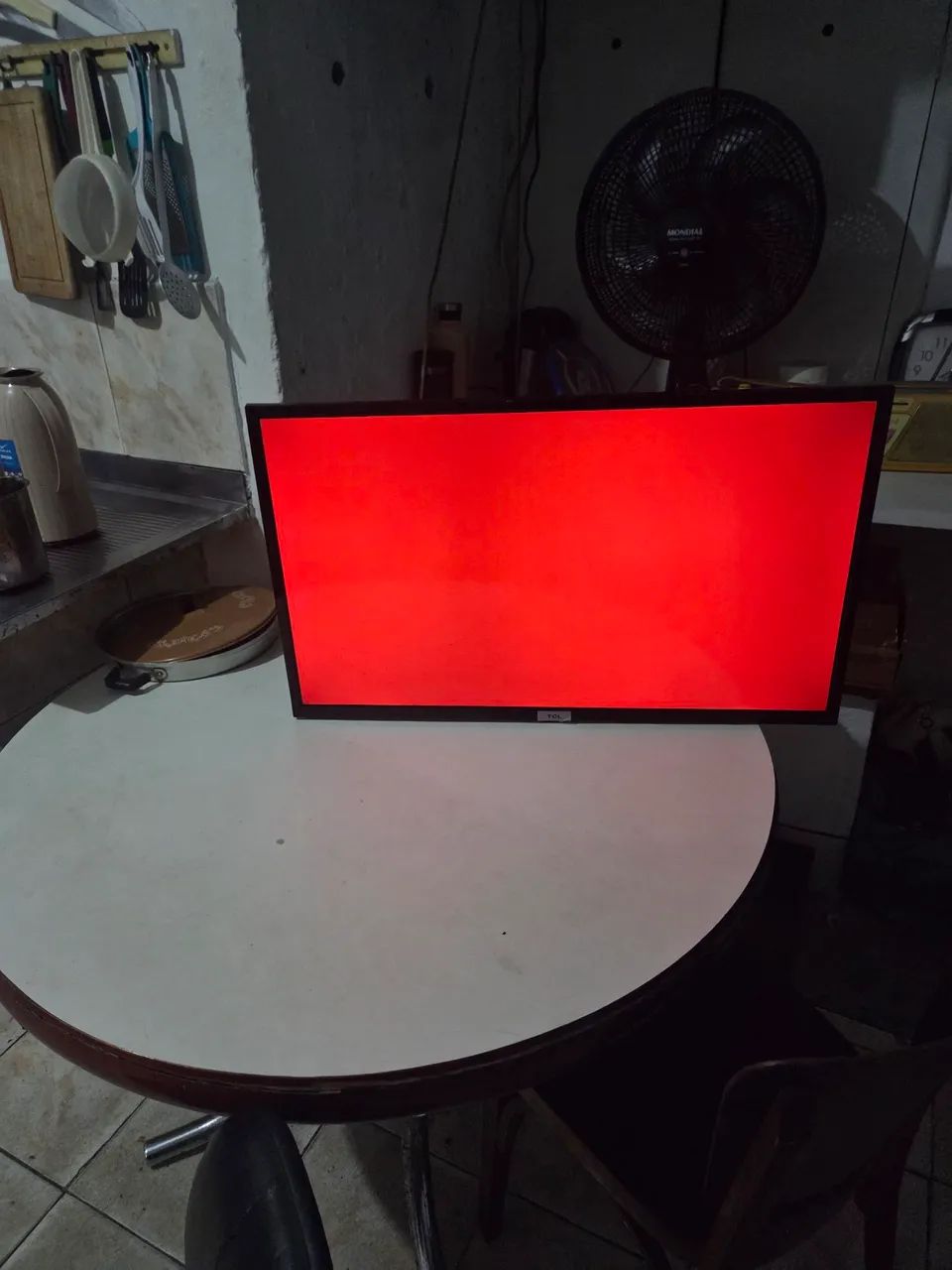 Vendo essa TV com esse problema 