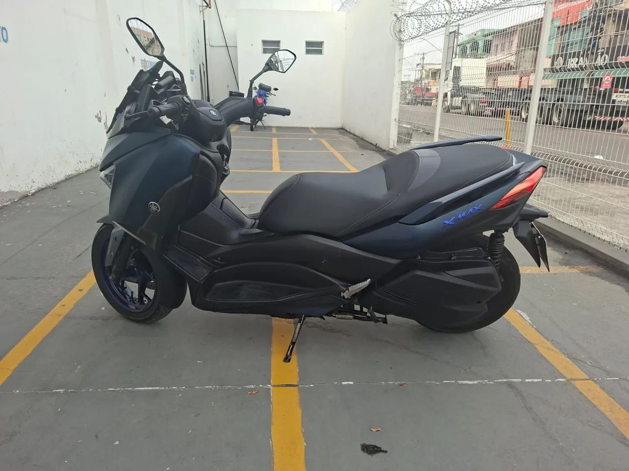 XMAX 250 - Foto 2