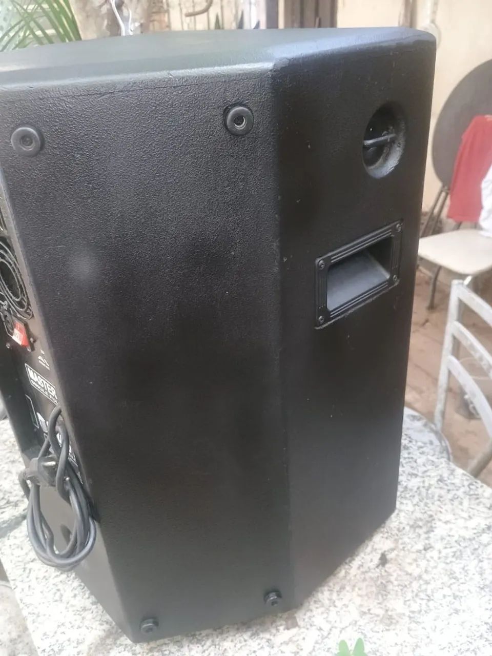 Caixa de som amplificada Ativa 12 polegadas 300 w precisa trocar 3 capacitores  - Foto 4