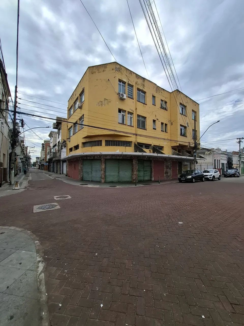 Alugo loja no Centro 
