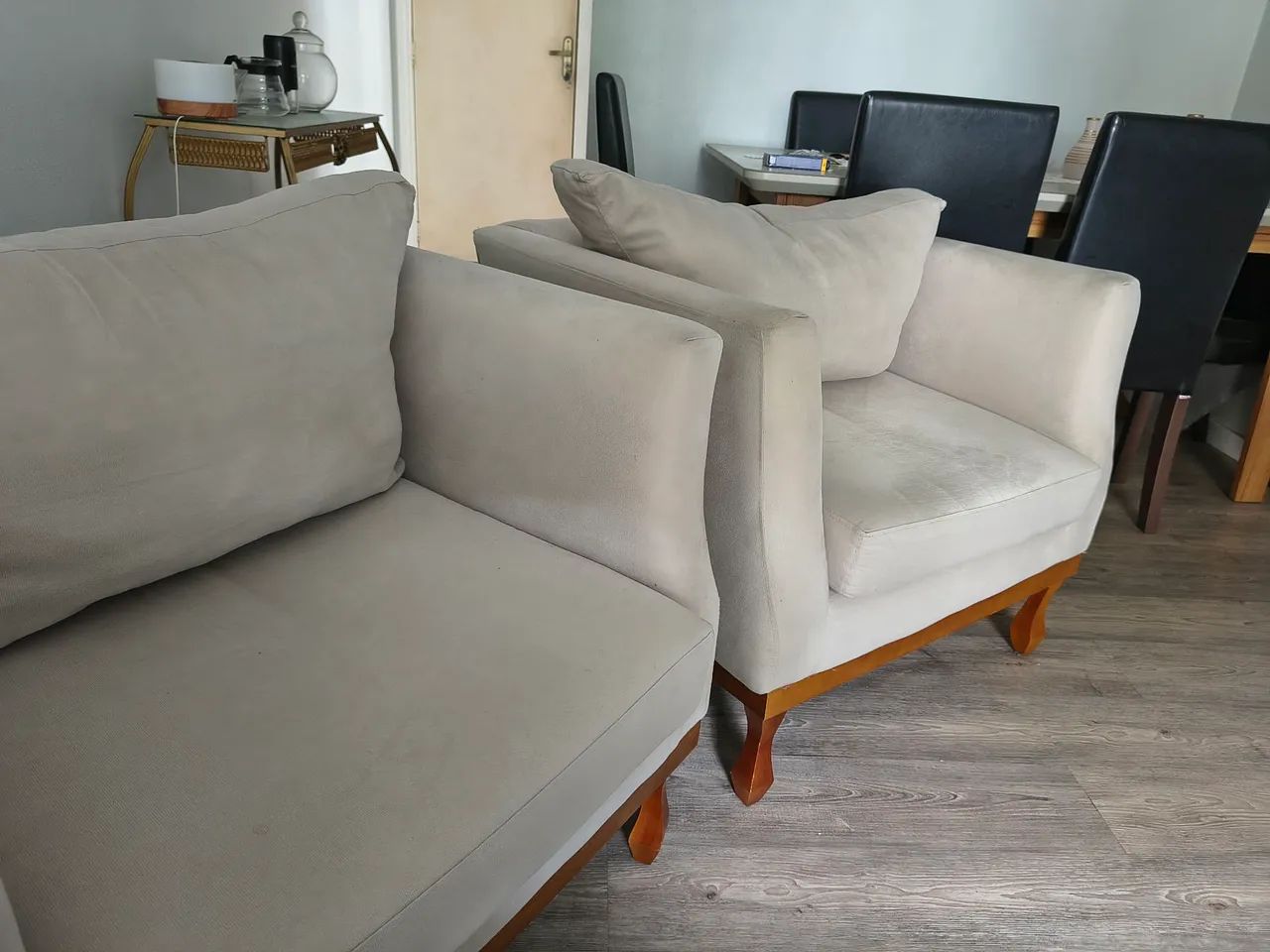 Poltronas de linho e madeira maciça  - Foto 2