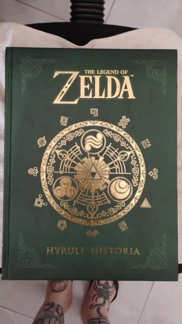 Livro Hyrule Historia 