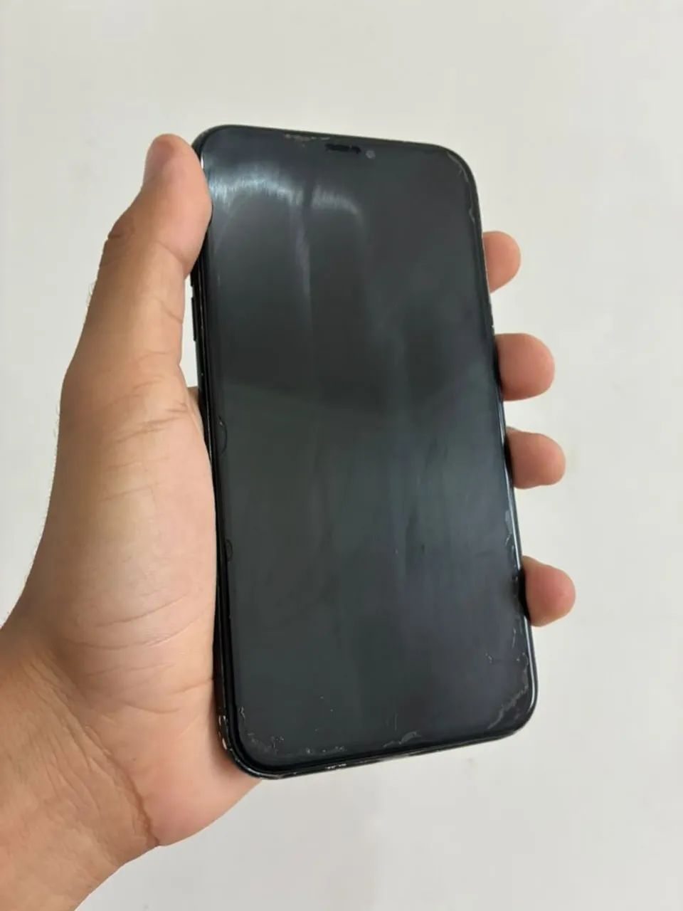 iPhone XR com defeito + Carregador + Capa - Foto 3