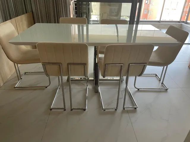 Mesa de Jantar com 6 Cadeiras - Foto 2