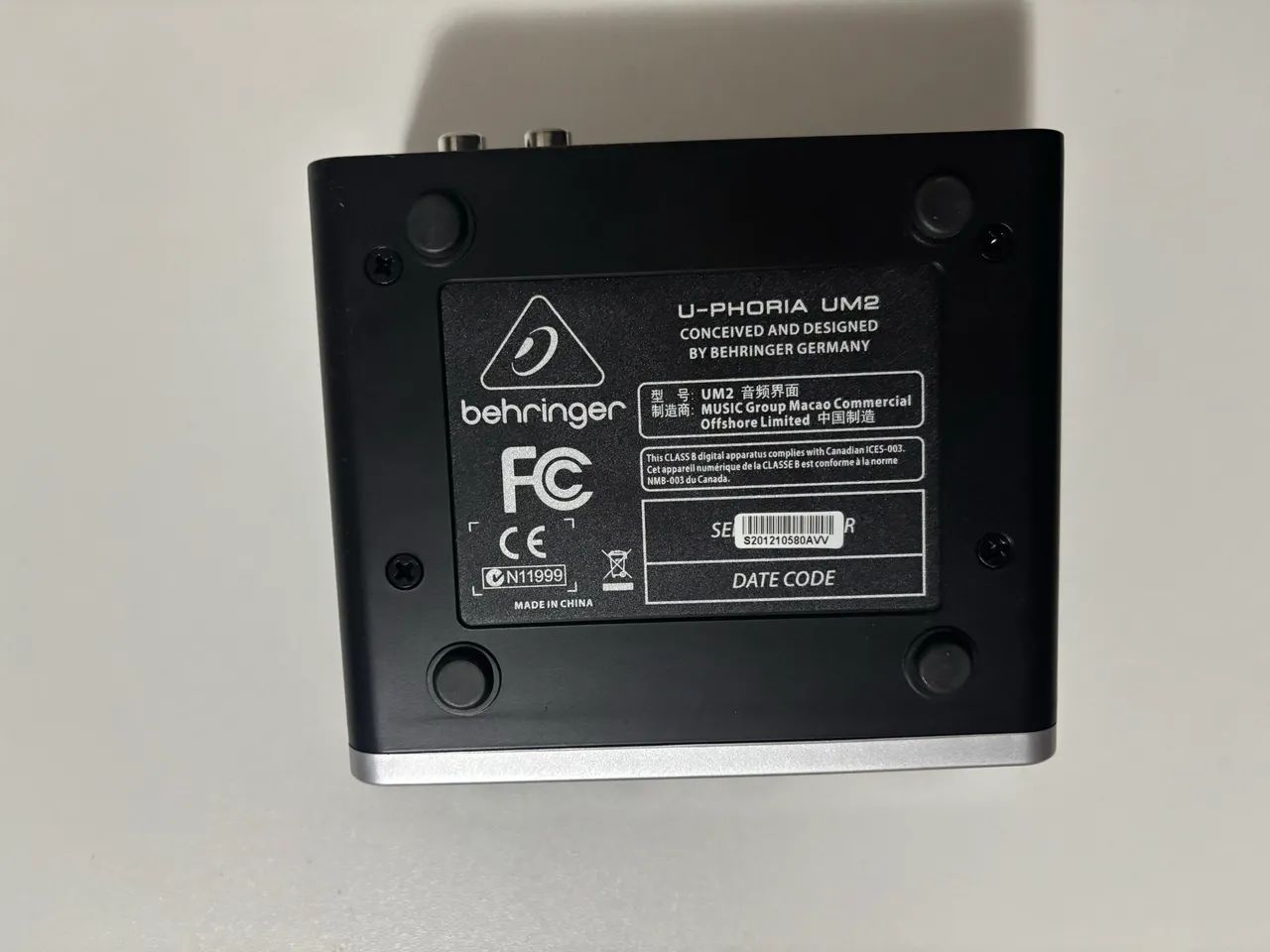VENDO INTERFACE DE ÁUDIO BEHRINGER UM2 - Foto 4