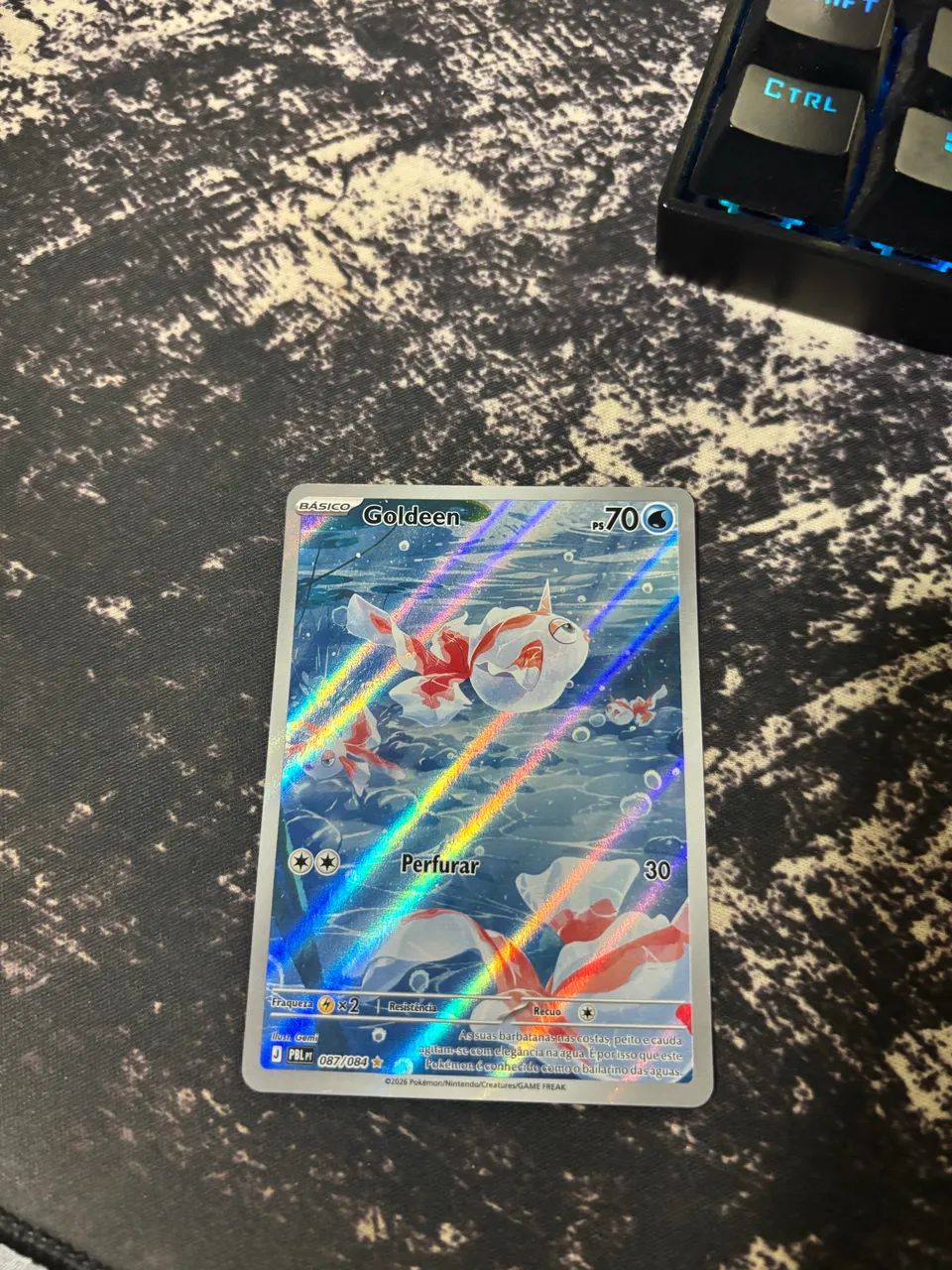 Card Pokémon Goldeen