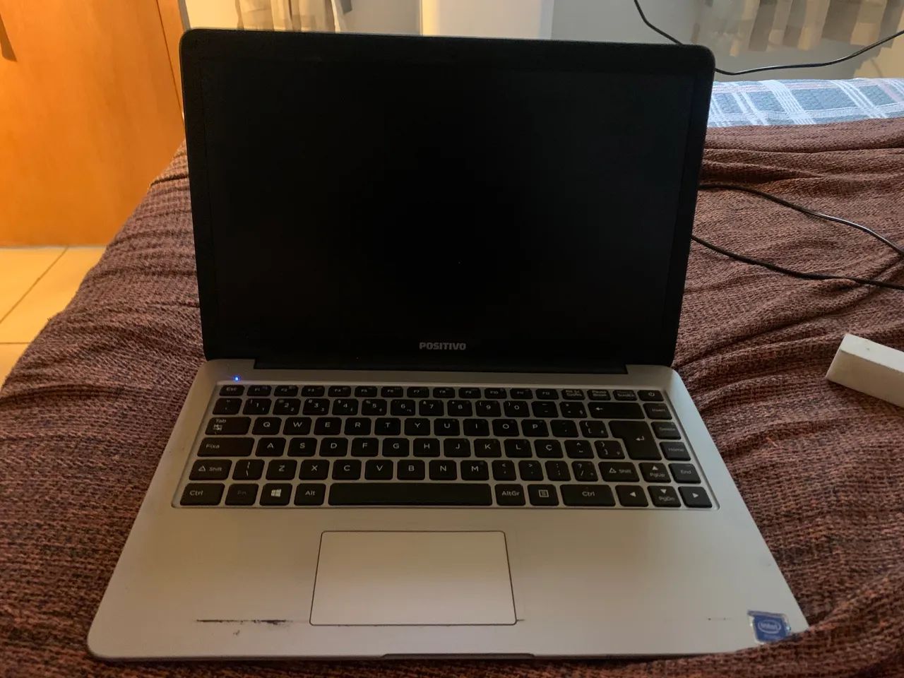 Notebook NTBO POSITIVO MASTER N1140