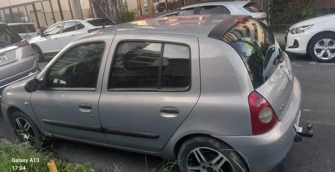 Renault Clio Clio Campus Hi-Flex 1.0 16V 5p 2010