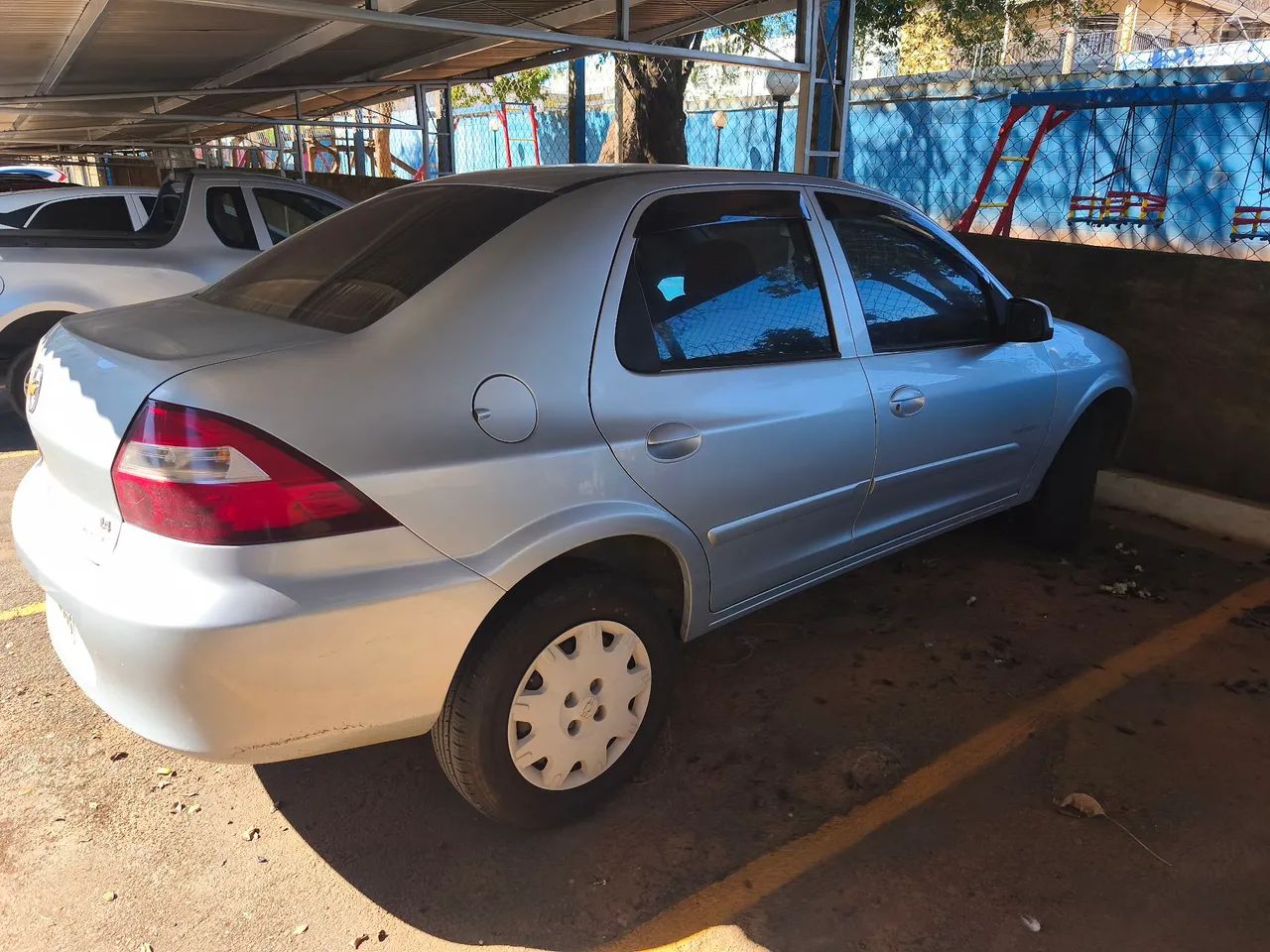 Chevrolet Prisma 2011 photo 3