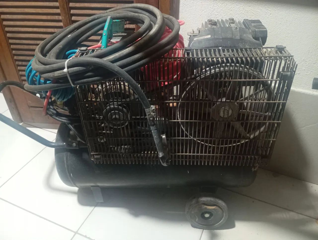 Compressor de Ar 50 LT  - Foto 3