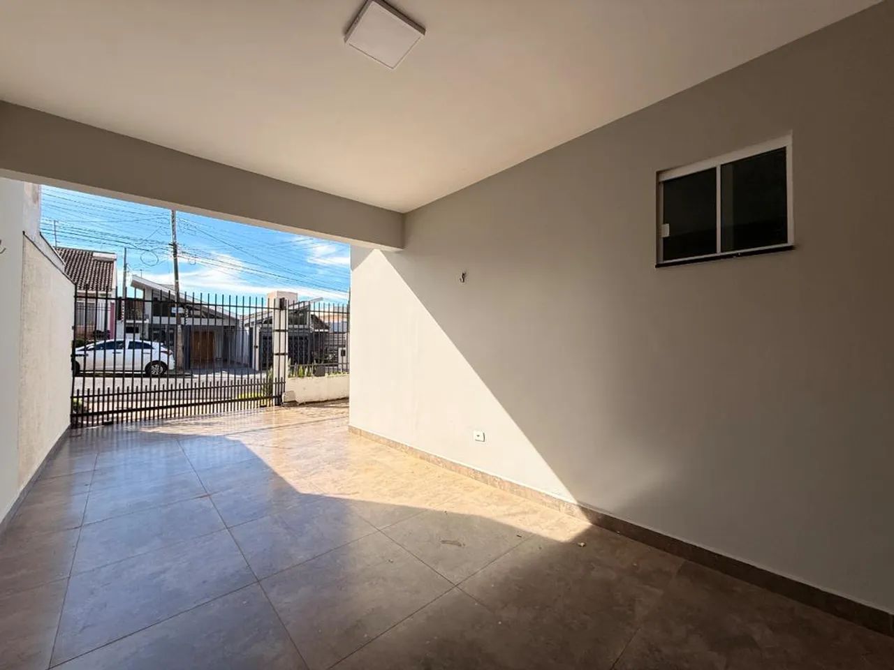 Casa para alugar em Maringá, Jardim Império do Sol, com 3 quartos, com 99.83 m² - Foto 3