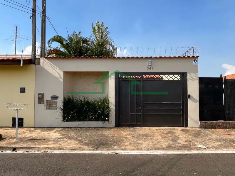 Casas - ÁGUA BRANCA