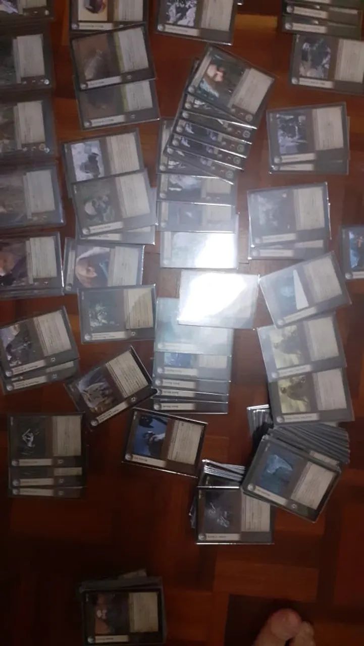 Conjunto de Cards LOTR TCG - Dwarf - Todas em Hard Sleeve - Foto 2