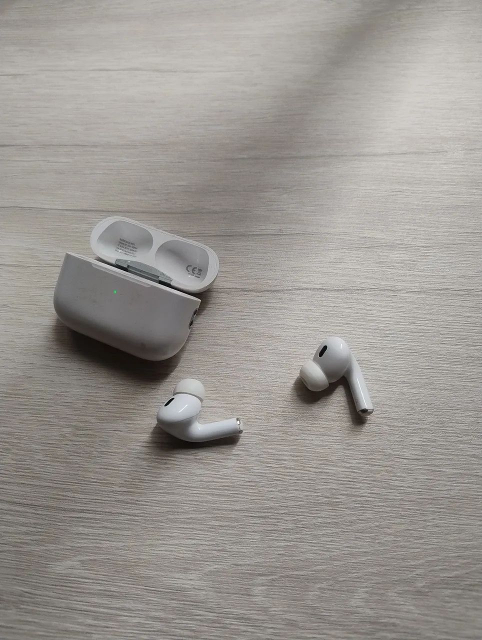 FONE DE OUVIDO SEM FIO 