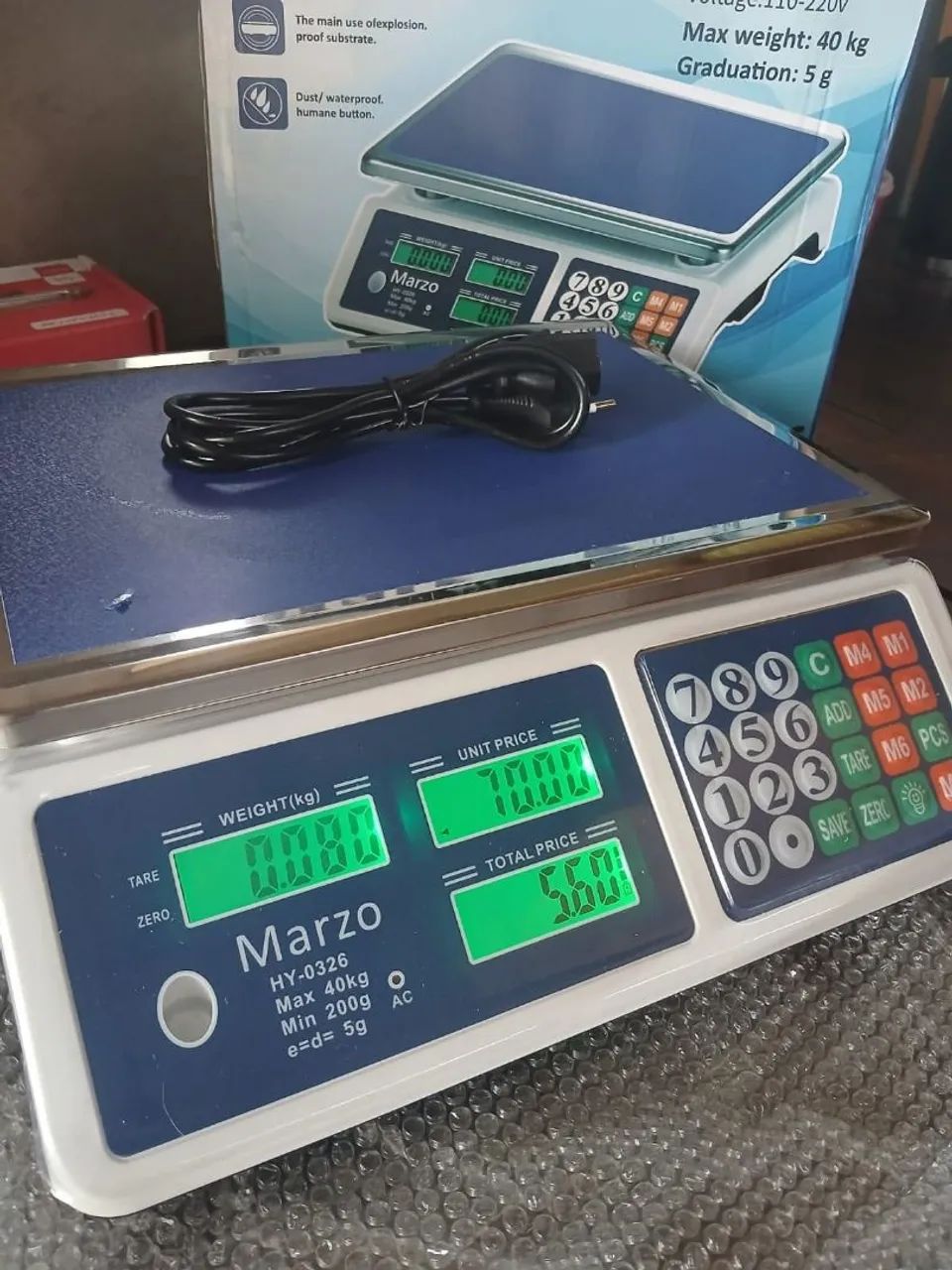 Balança eletrônica com bateria recarregável 