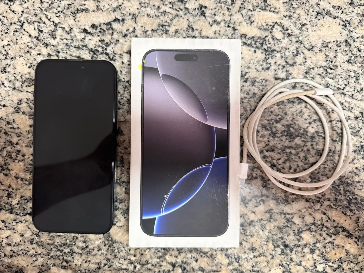 iPhone 16 Pro Max