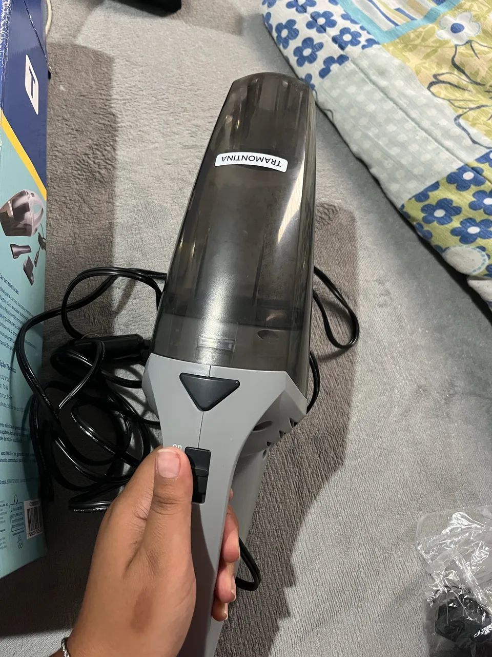 Aspirador de pó portátil para carro