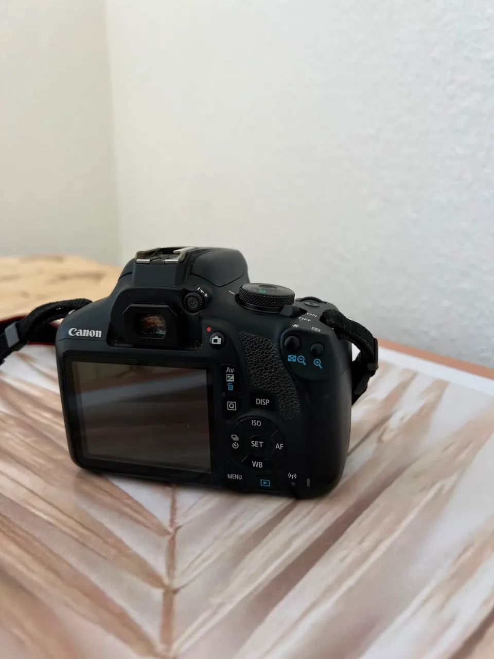 Canon T7  - Foto 2