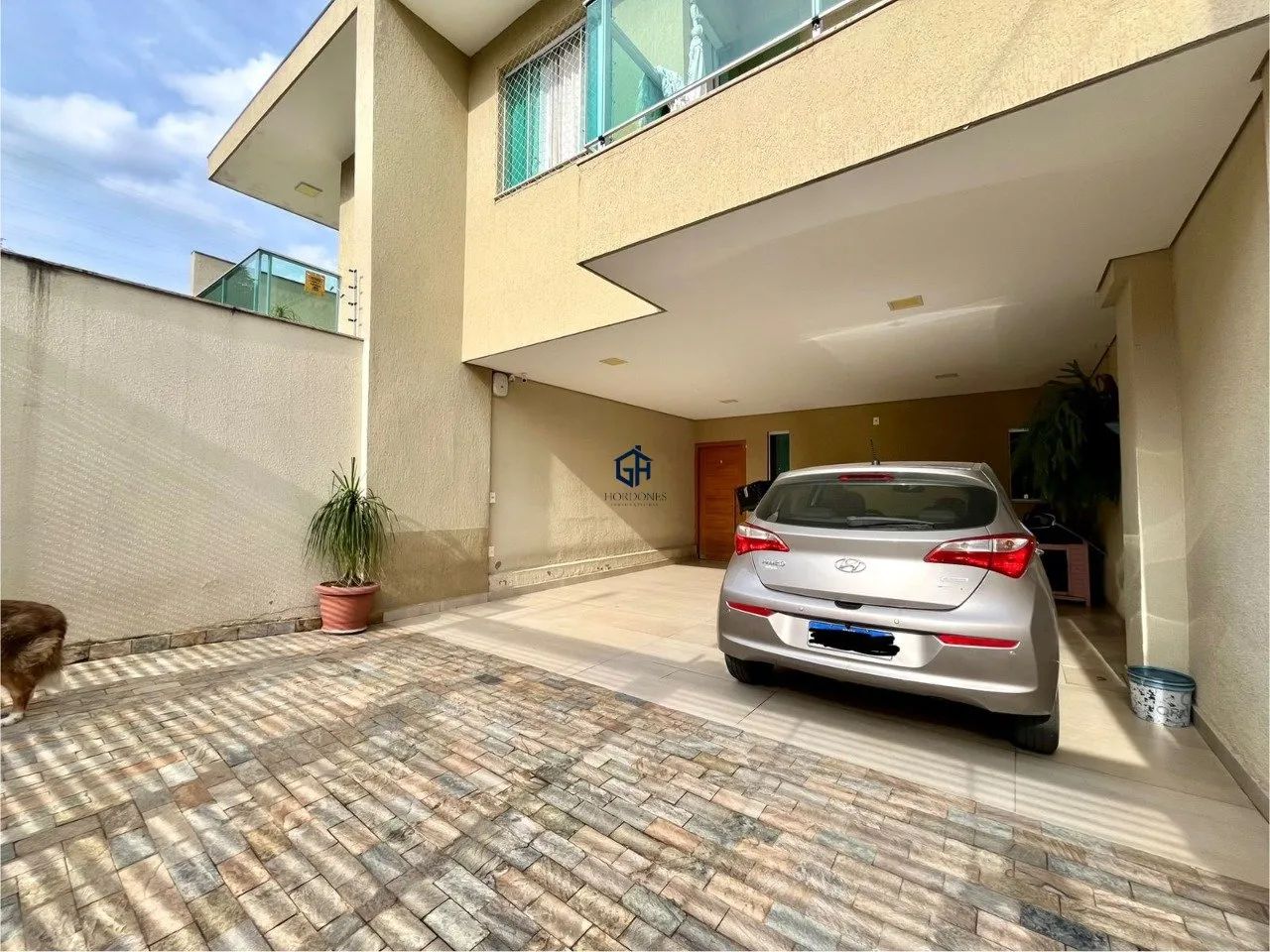 Casa geminada a venda no bairro Xangrilá! - Foto 2