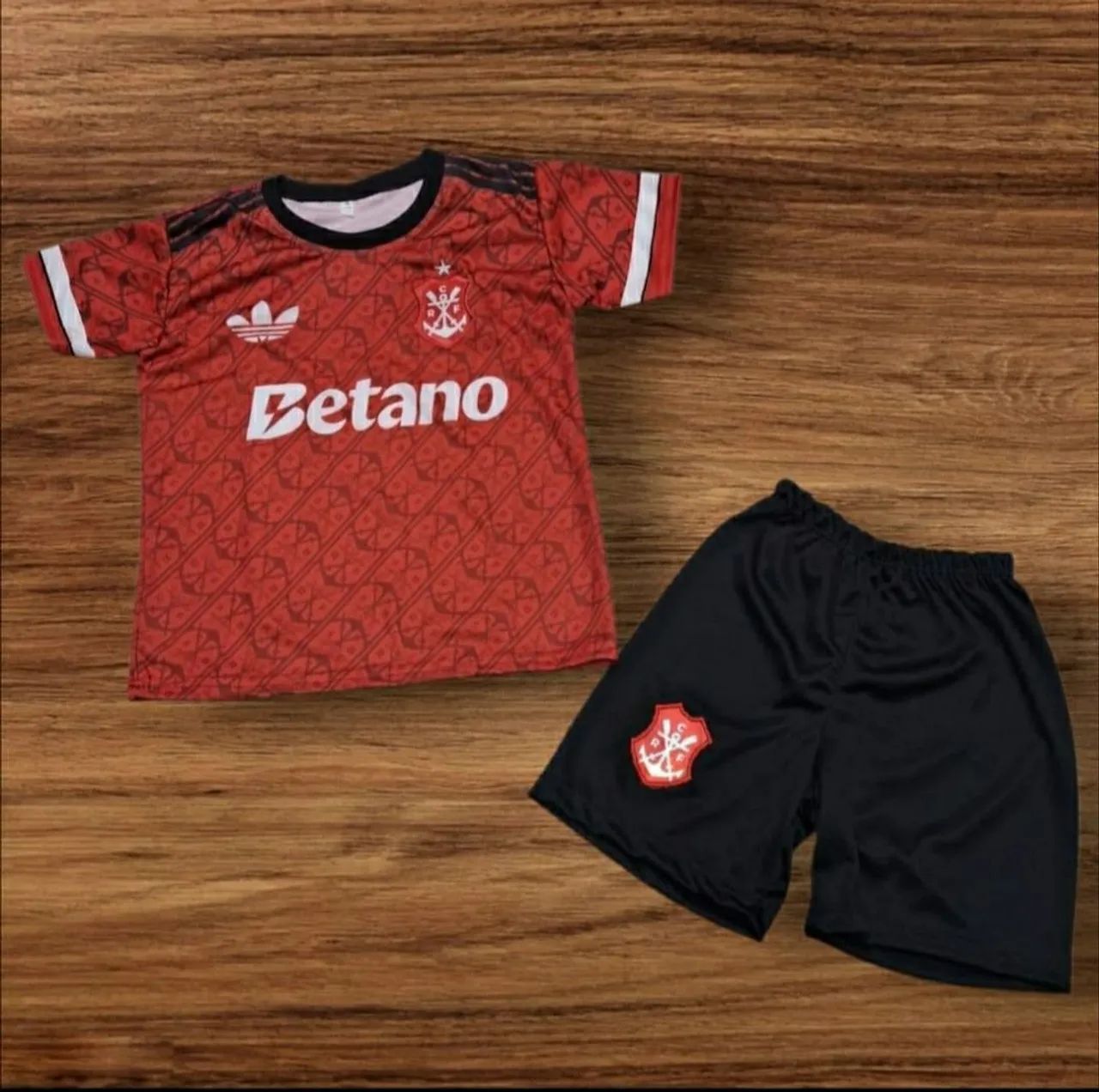 CONJUNTO INFANTIL DE TIMES 