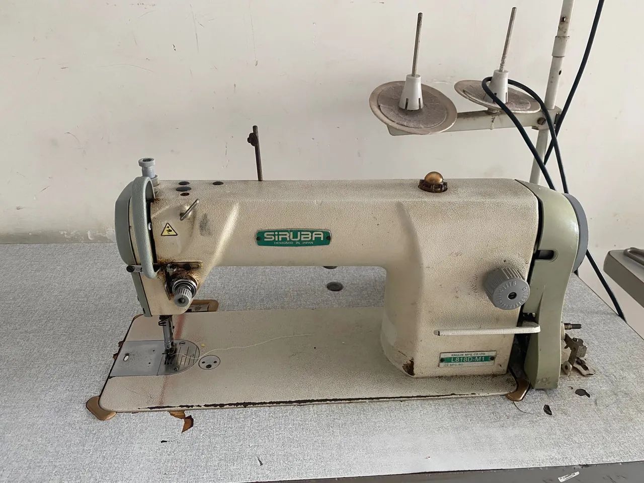 Máquina de costura industrial reta  - Foto 4