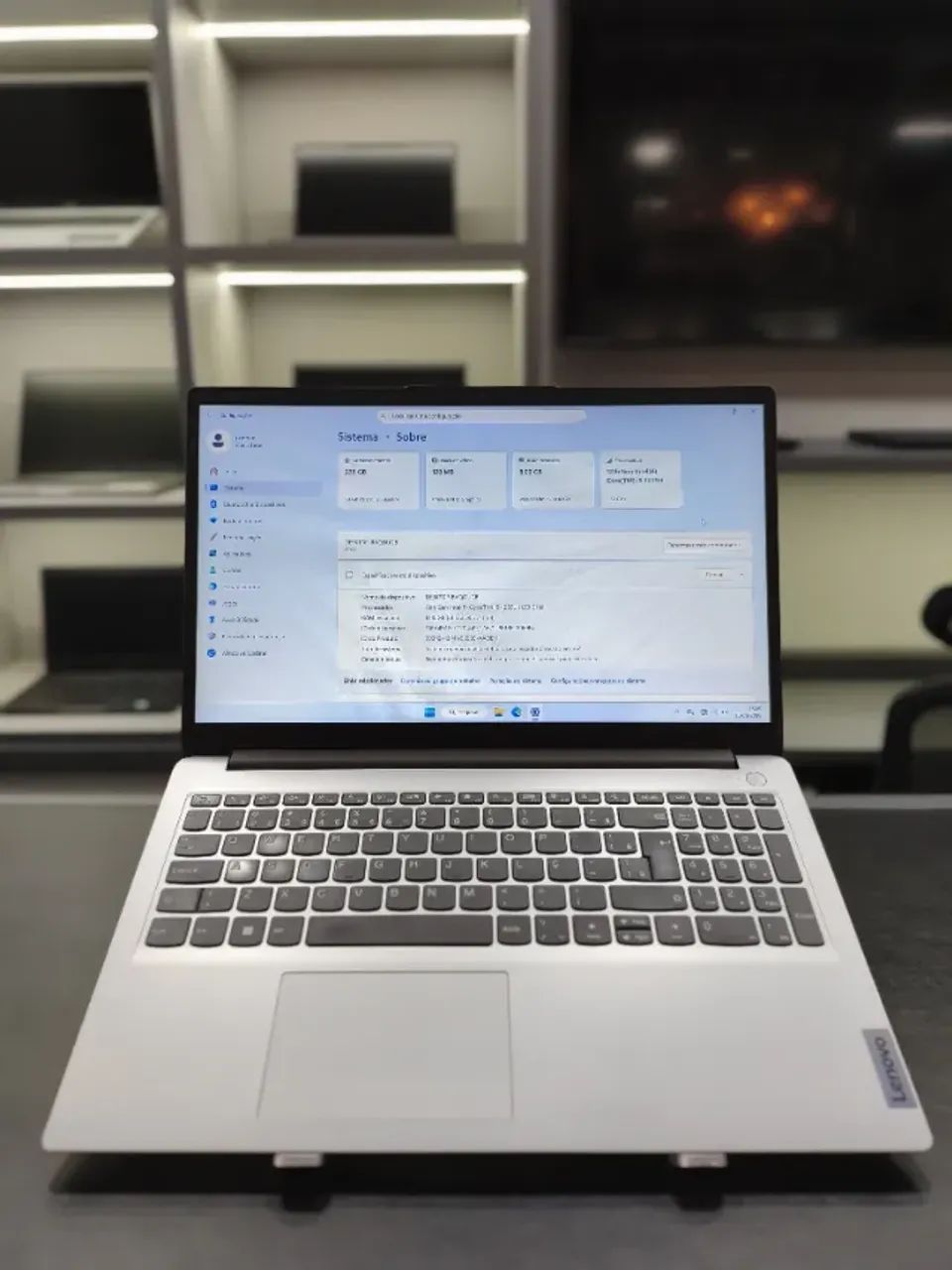 Notebook Lenovo Ideapad 1 - Foto 2