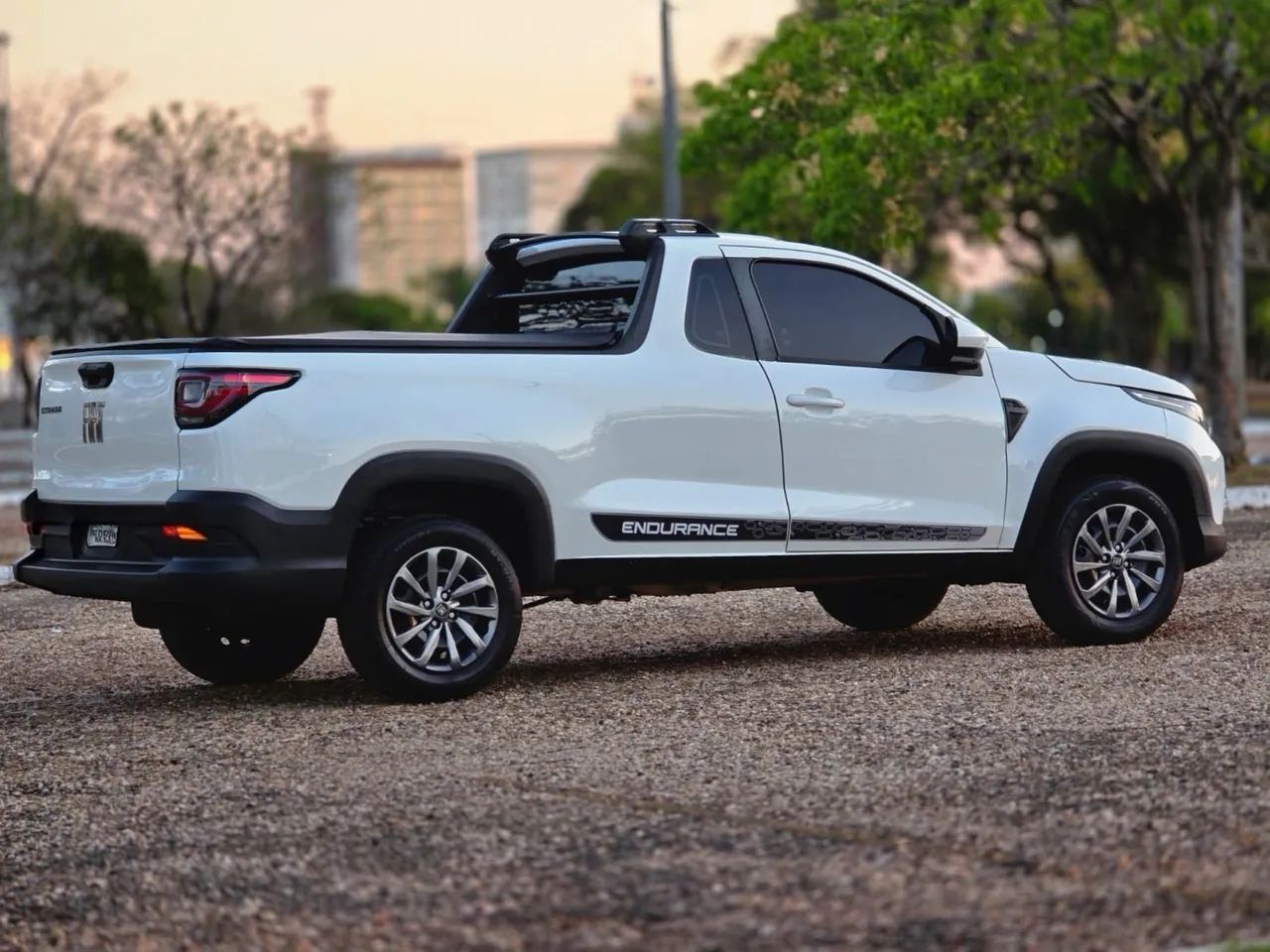 Fiat Strada Endurance 1.4 Flex 8V CS Plus 2023 - Foto 4