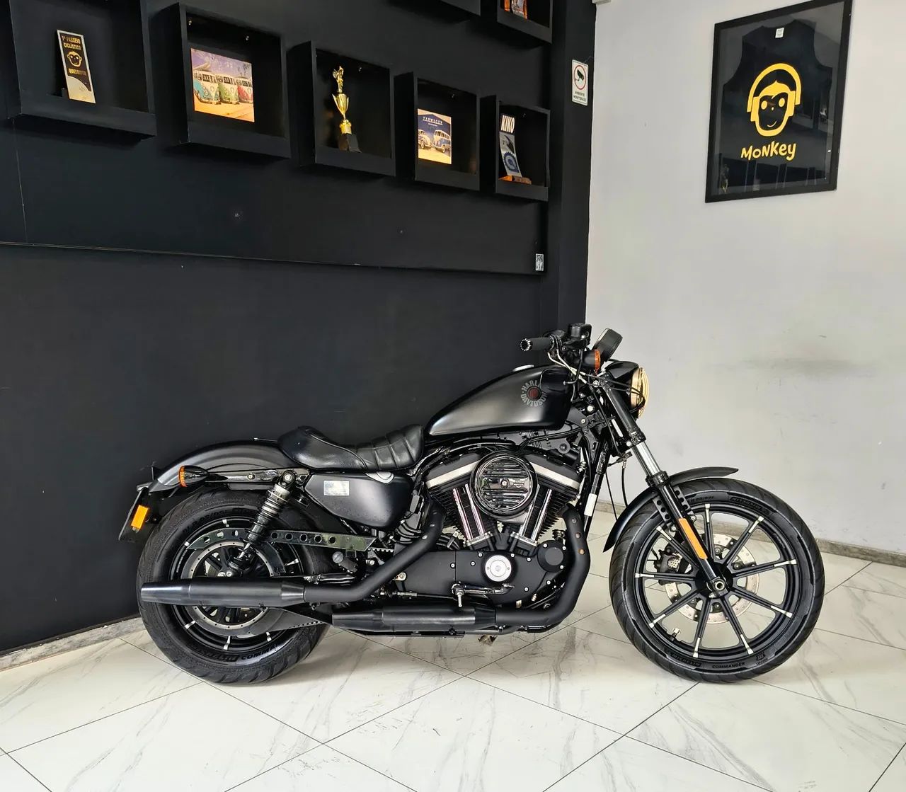 Harley Davidson XL 883 N Iron - Foto 5