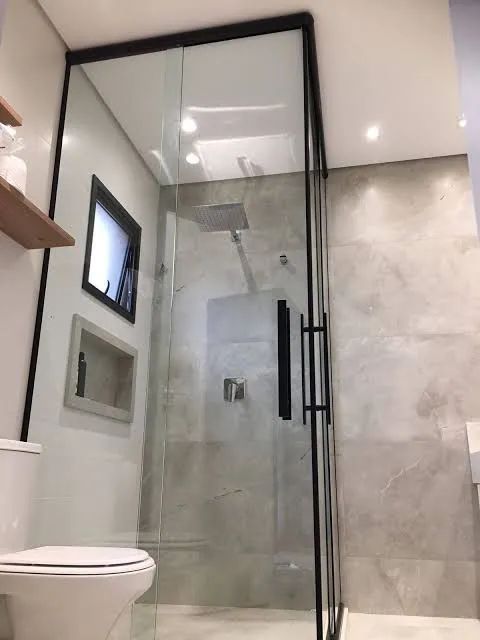 Seu banheiro fica muito mais elegante com box sob medida ? - Foto 3