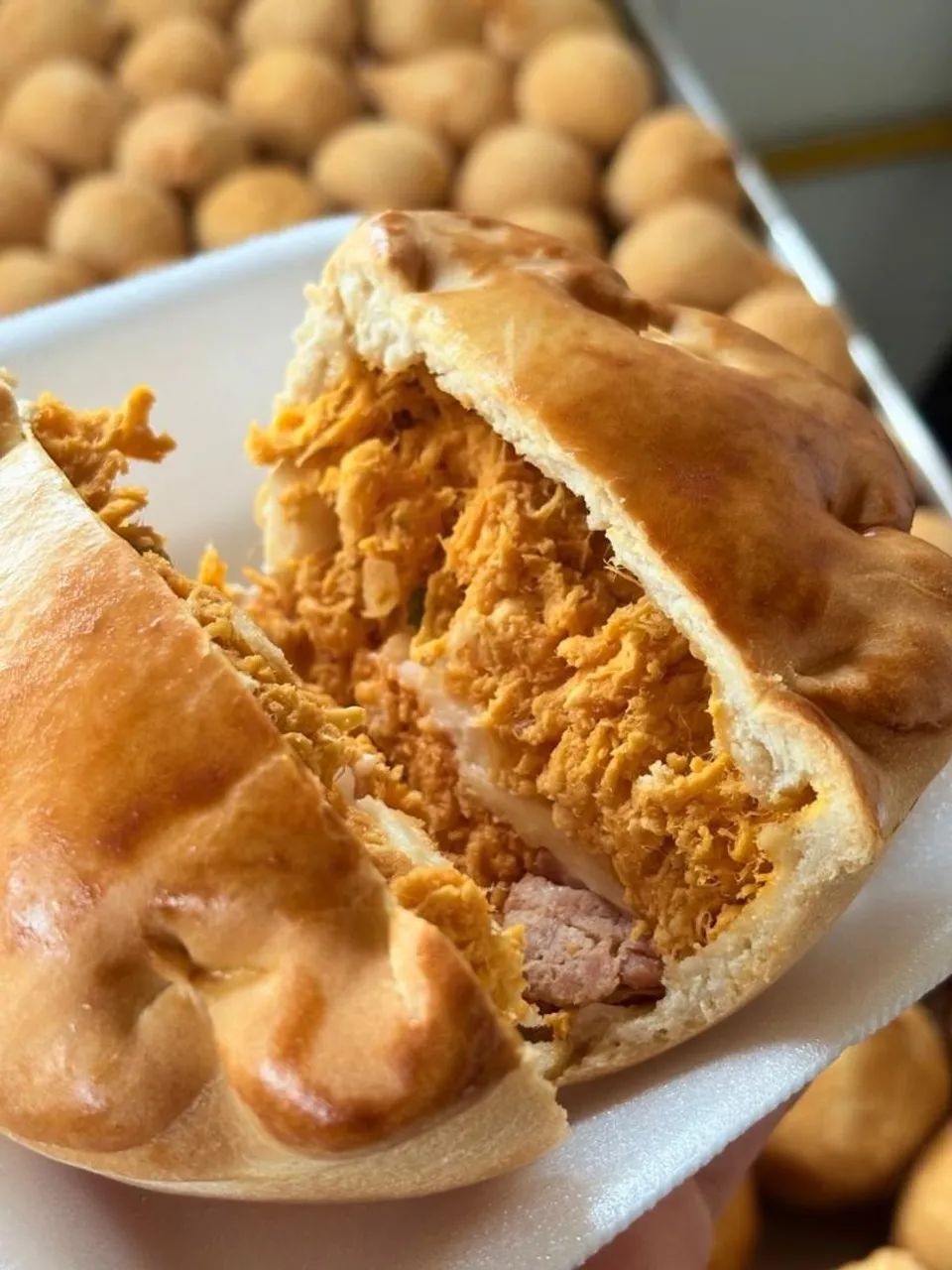 Salgadeiro, cozinheira e auxiliar  - Foto 2