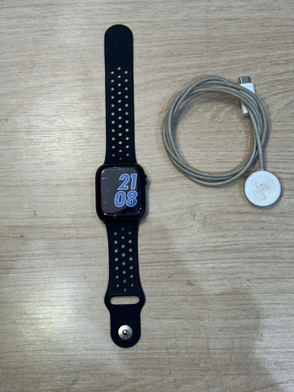 Apple Watch Series 7 - 45mm - Foto 3