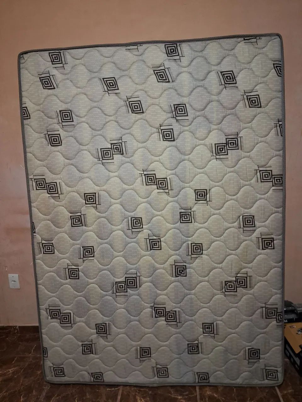 Vendo colchão de casal ortobom 