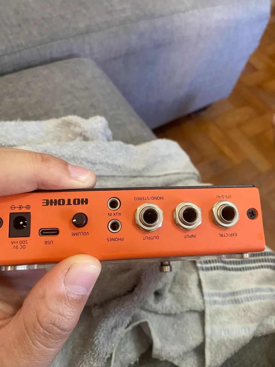Hotone Ampero mini - Instrumentos musicais - Chácara Parreiral