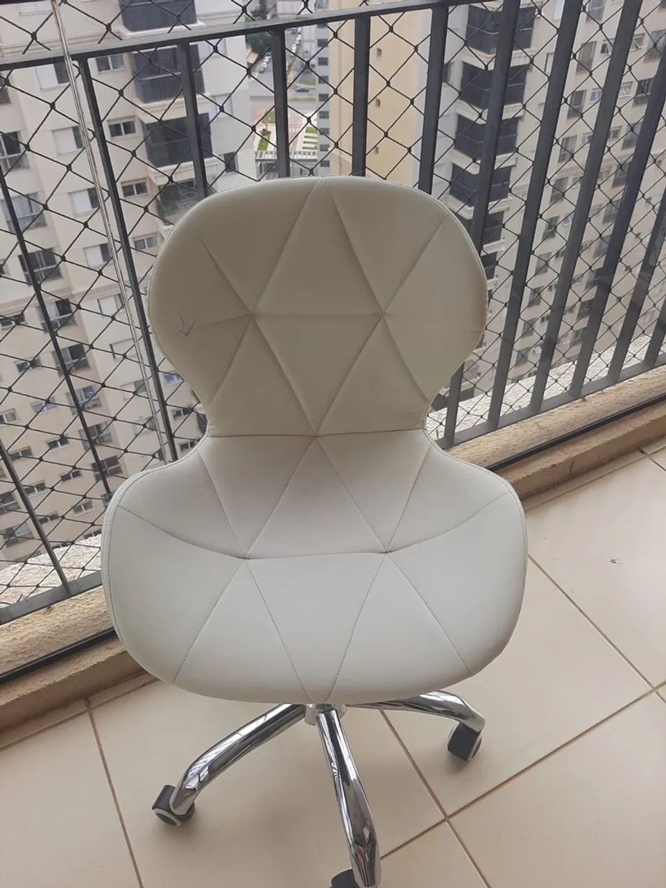Cadeira multifunções