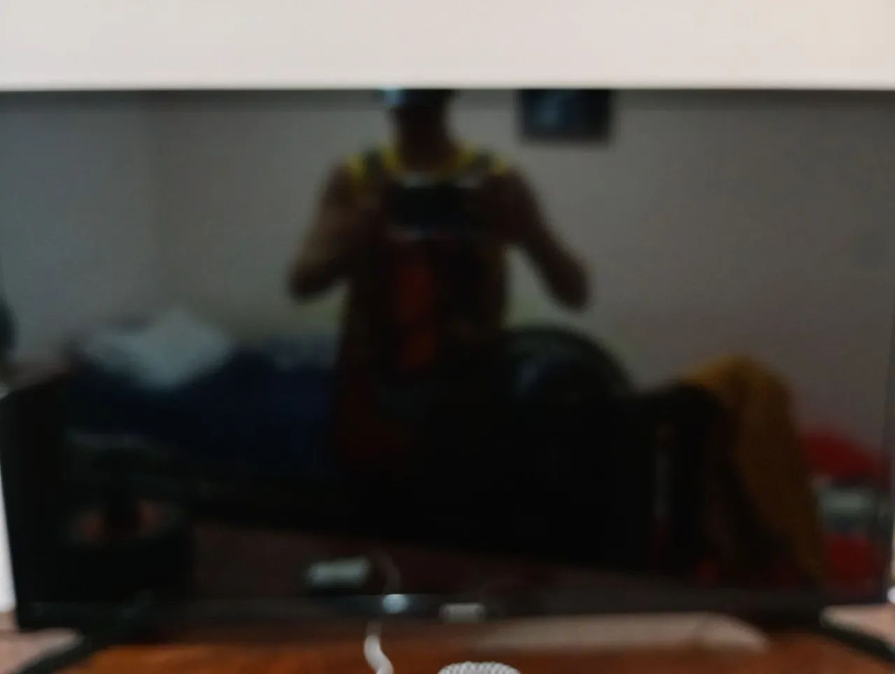 Vendo uma tv Samsung smart 32 polegadas nova  - Foto 2