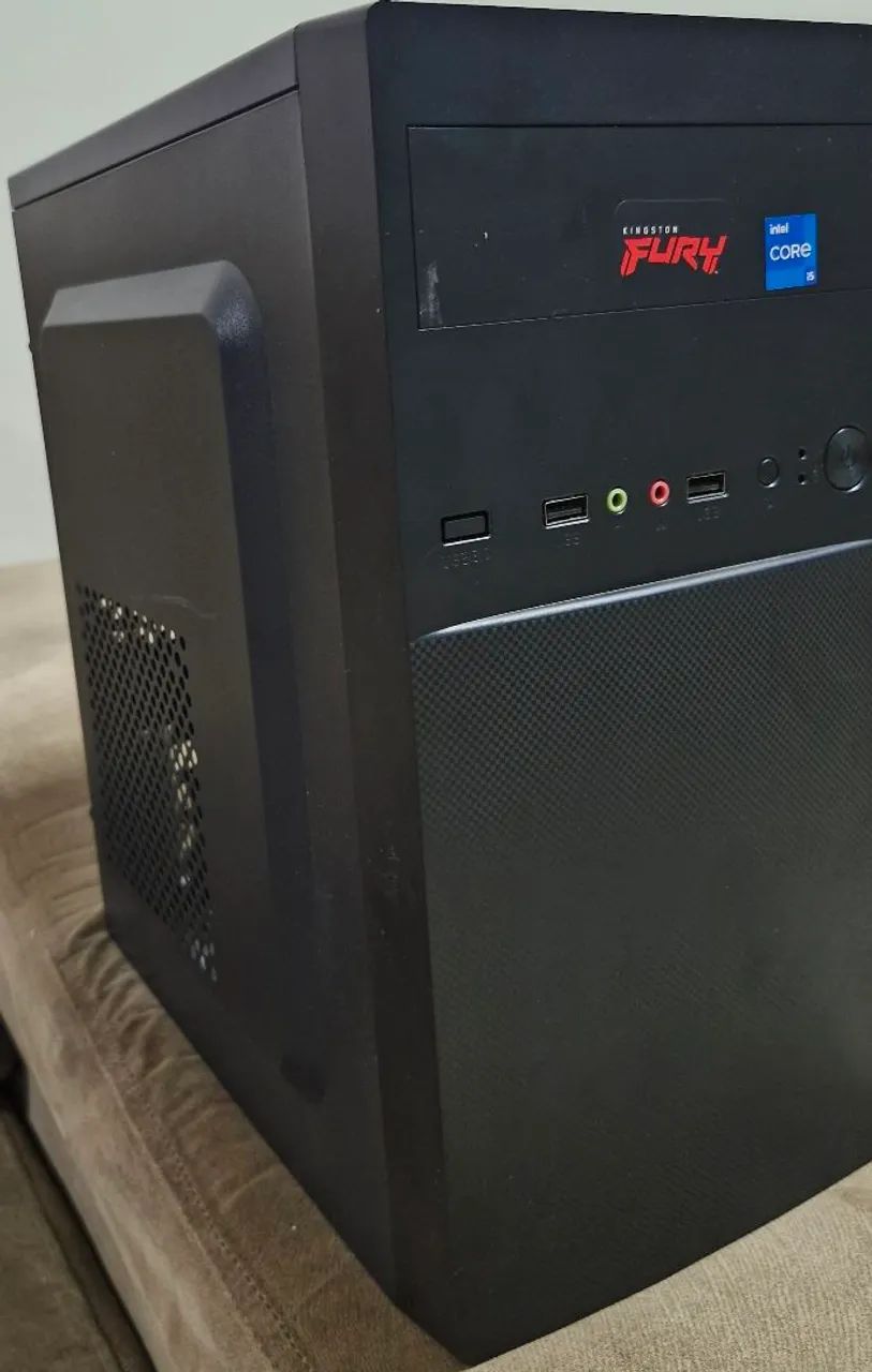GABINETE À VENDA