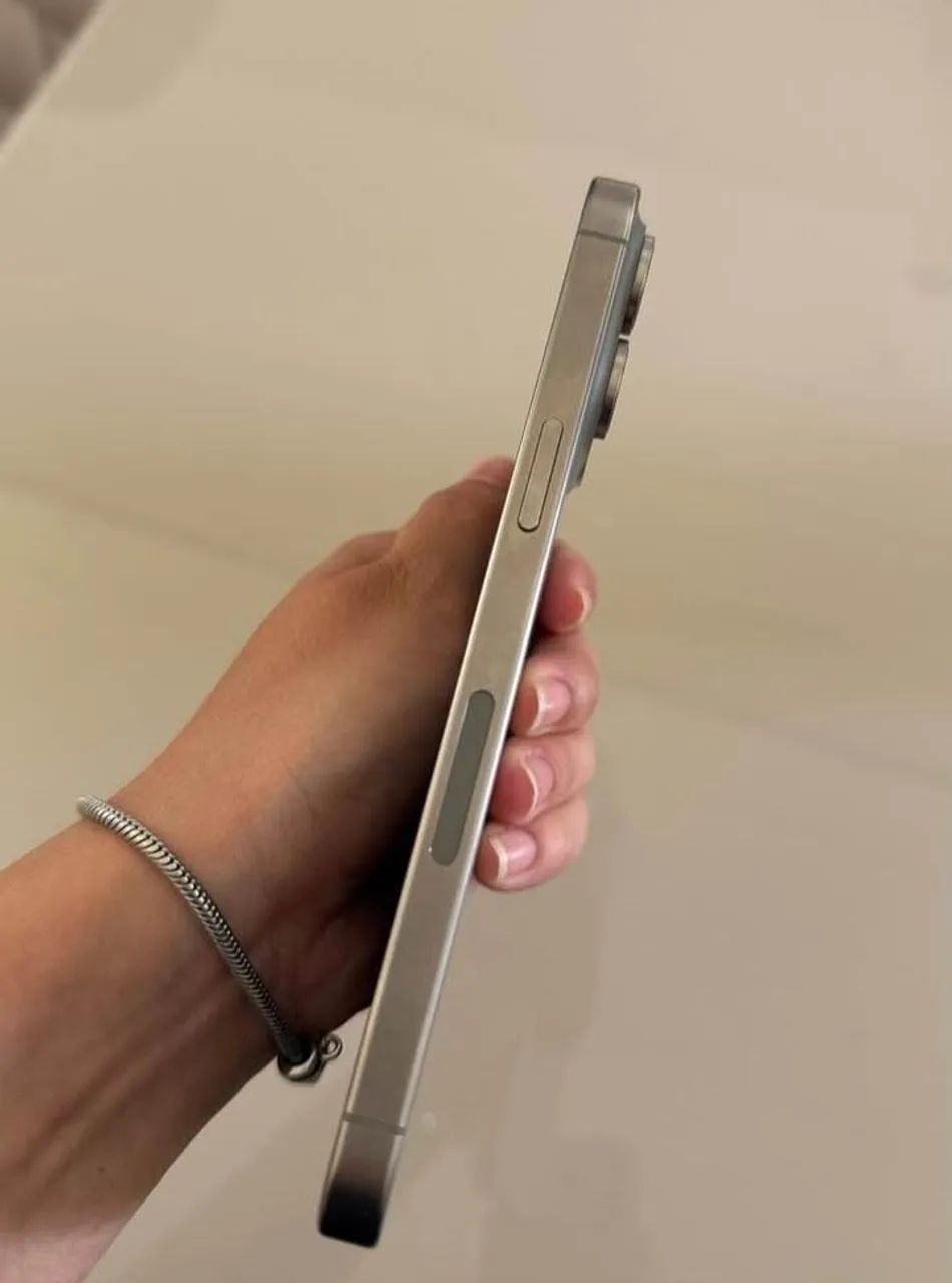 IPHONE 15 PRO MAX - Foto 5