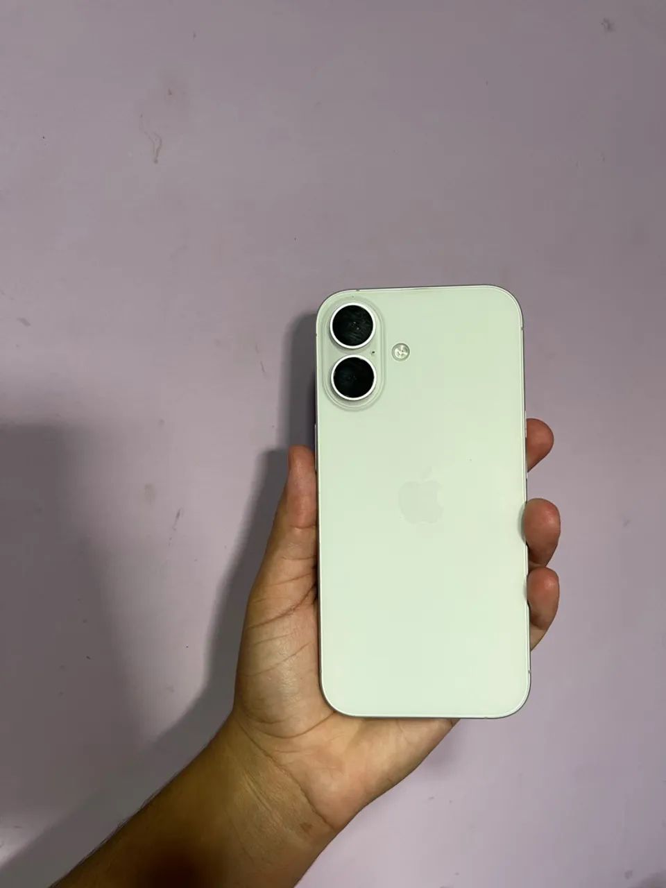 VENDO IPHONE 16