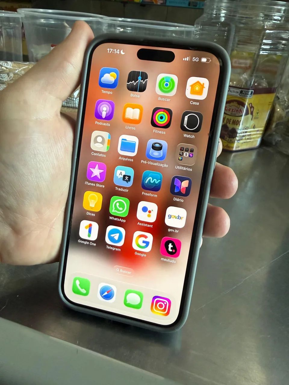 iPhone 15 pro max muito bem conservado - Foto 2