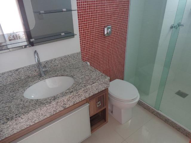 Apto Beira Mar.Luxo,C/3 qtos C/1suítes , C/2gar. Varanda C/vist total - Foto 9