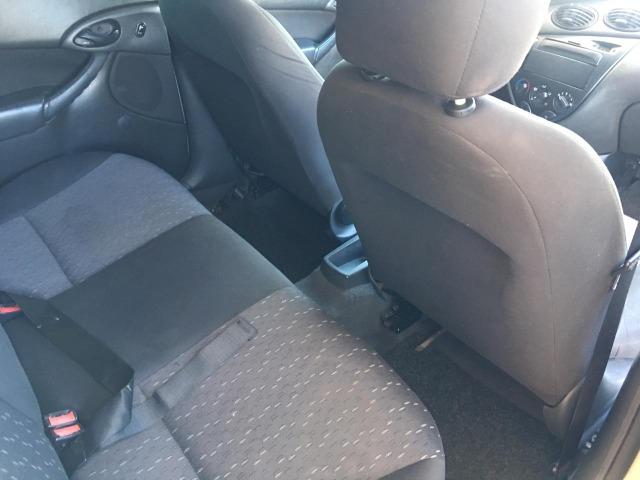 Ford Focus Hatch 1.6 2004/2005 - Completo - Foto 6