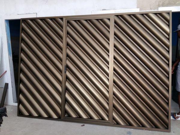 Portões de Garagem de Aluminio