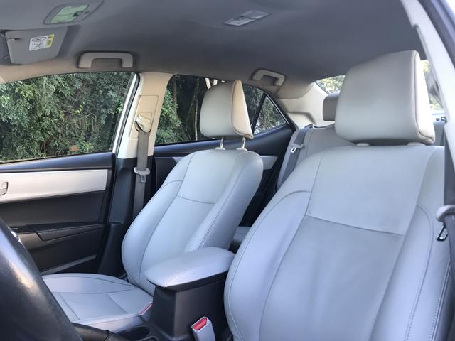 Toyota Corolla 2017 GLI Upper 1.8 Automático Flex Completo - Foto 12