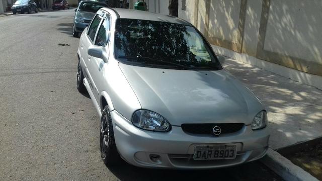 Corsa sedan