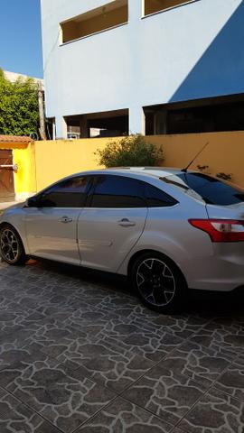Só Venda.Ford Focus Titanium c/GNV 6° geração. Docs OK. R$43.500 - Foto 2